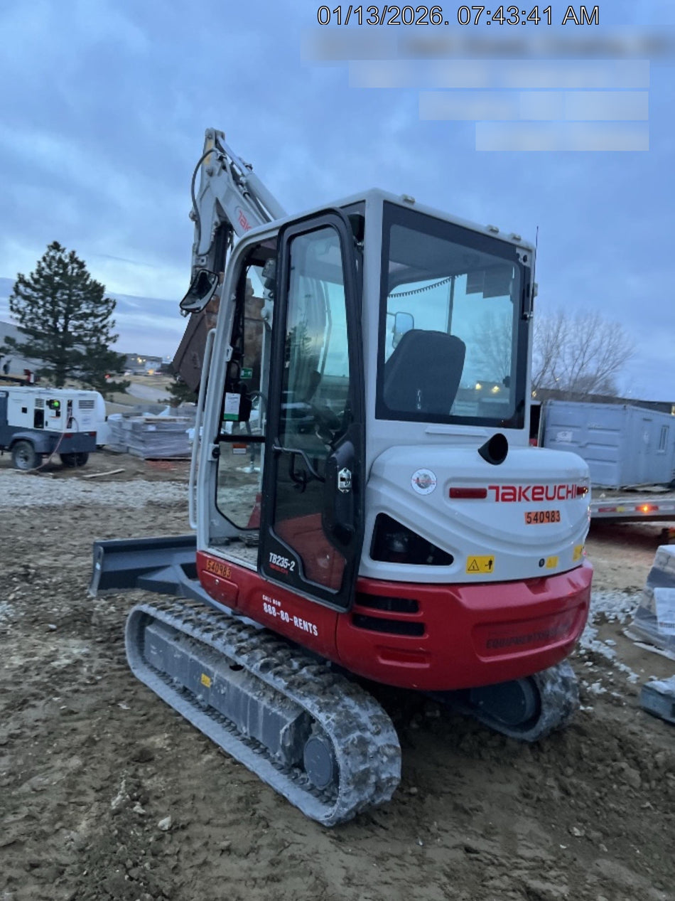2025 TAKEUCHI TB235-2CR