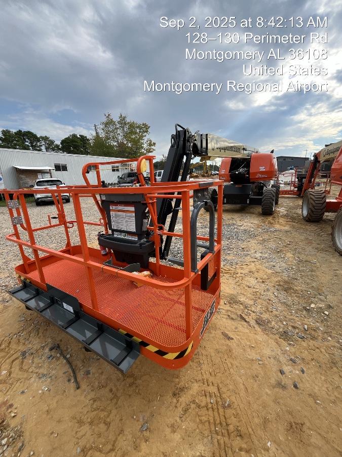 2025 JLG 660SJ