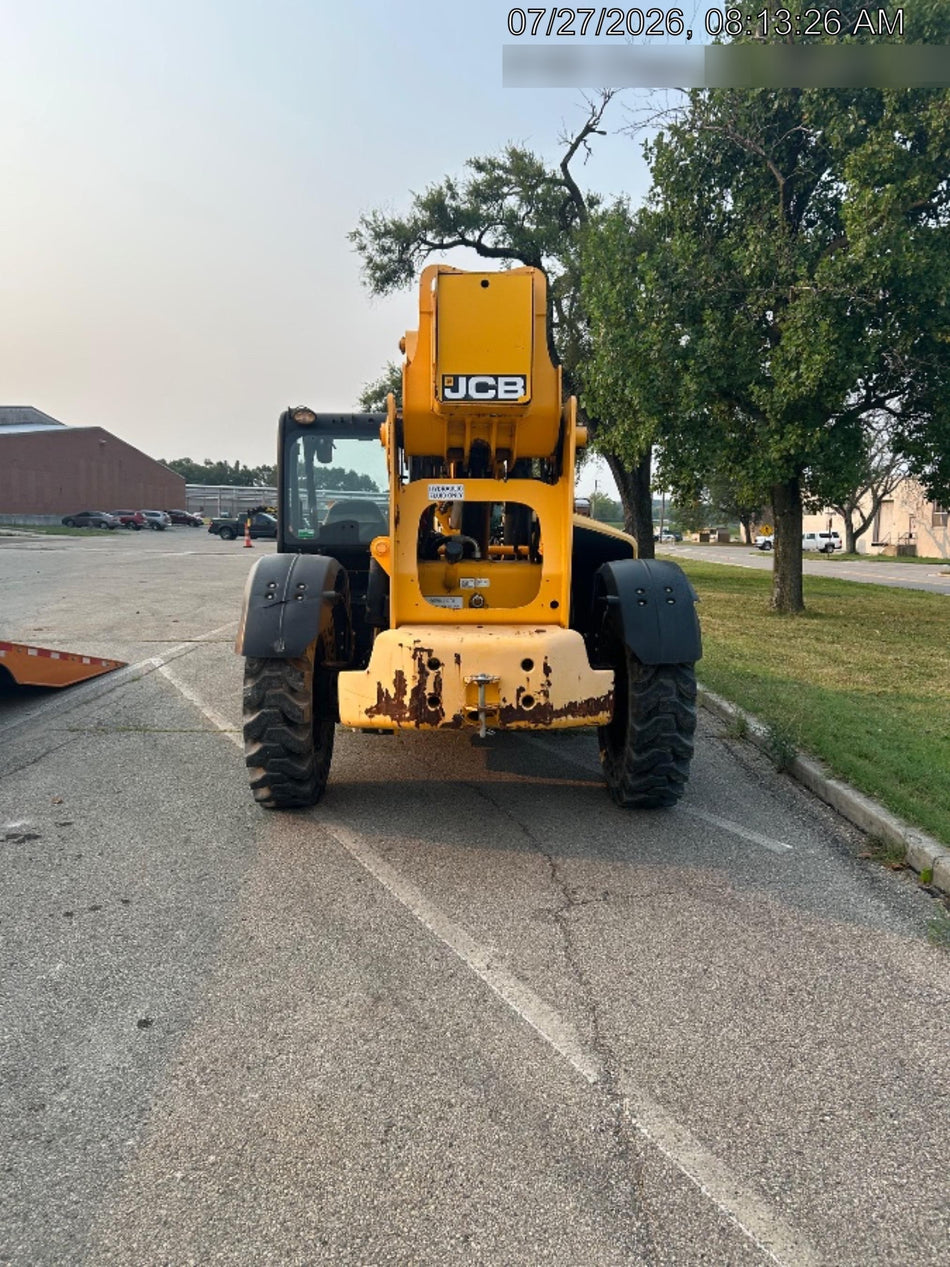 2019 JCB 512-56 Canopy, 74 HP, Solid Tires, STD Worklight, Beacon, Aux Hydraulics, Lifting Eye, Back up Alarm 66" Carriage, 60" Forks