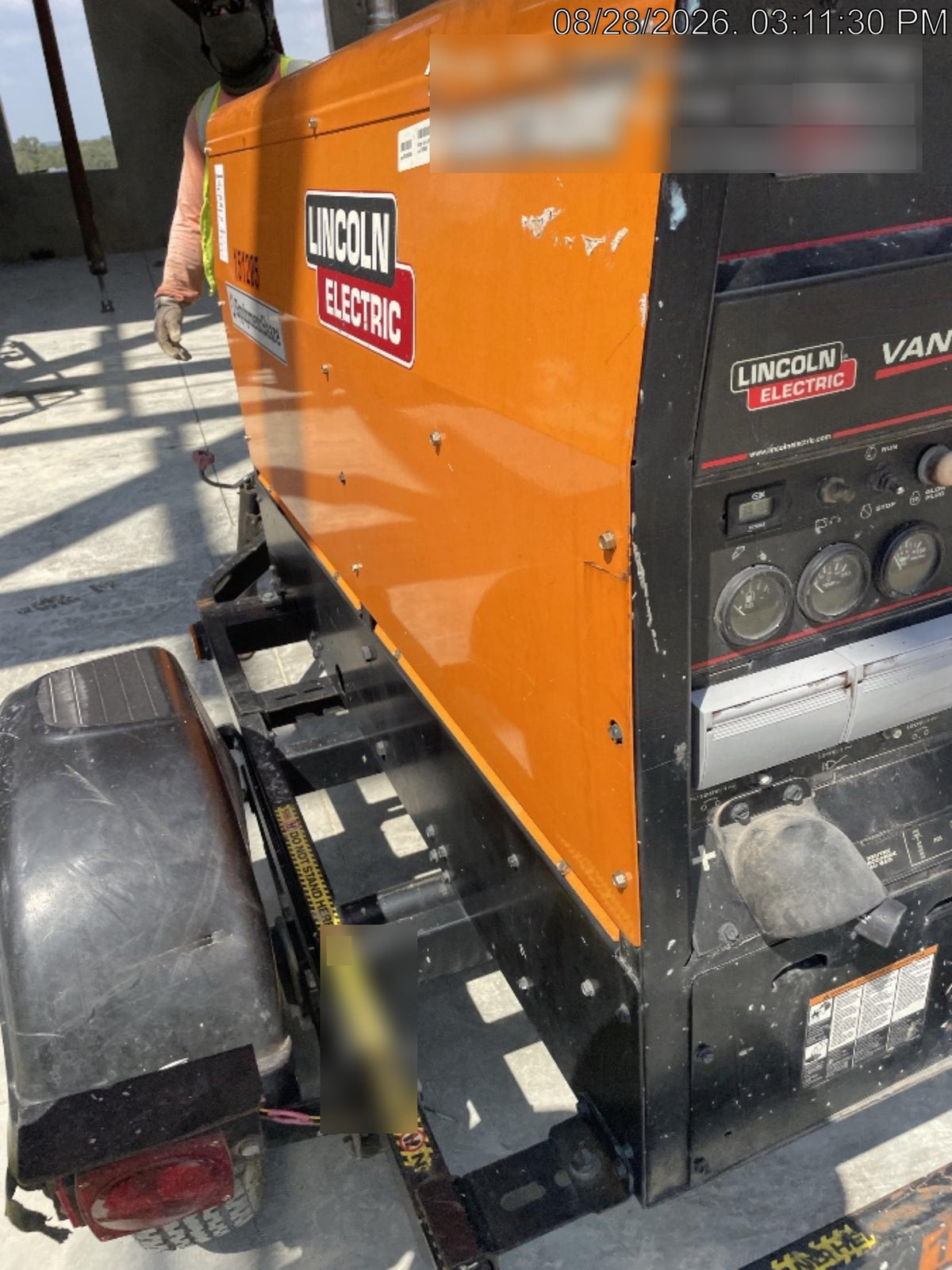 2021 Lincoln Electric Vantage 322 Vantage 322 Ready Pak 3 w/ Telematics & Decals, ORANGE (includes trailer, cable rack, fender light kit)