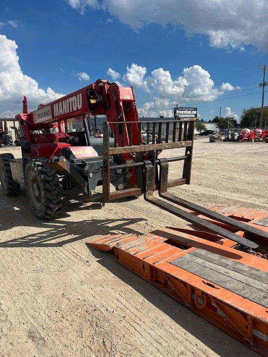 2018 Manitou MTA10055 Manitou MTA10055 - Canopy, Worklights, Beacon, 66" Carriage, 60" Forks, Solid Tires, Aux Hydraulics