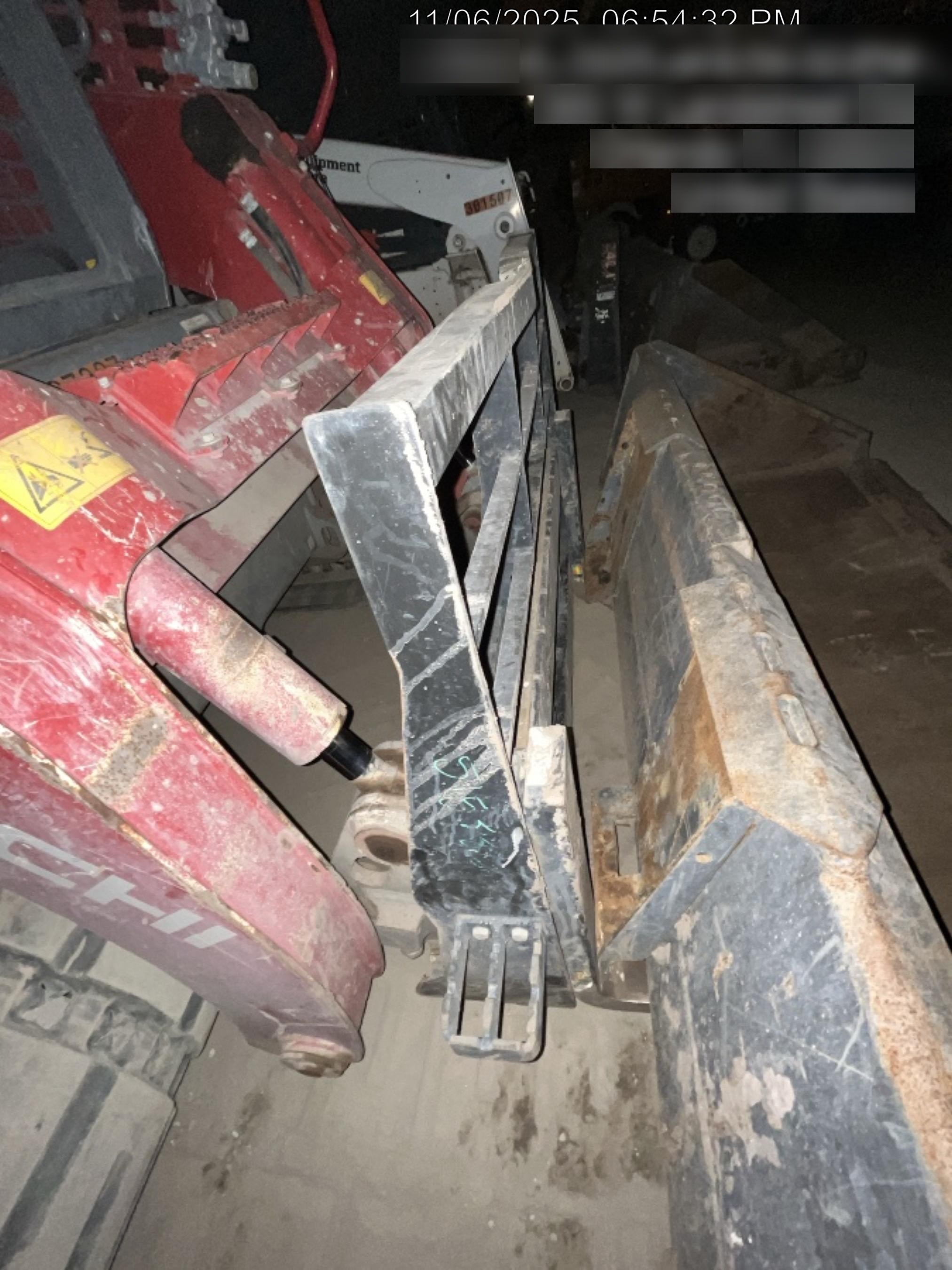 2025 ARROW MATERIAL HANDLING F5100CB