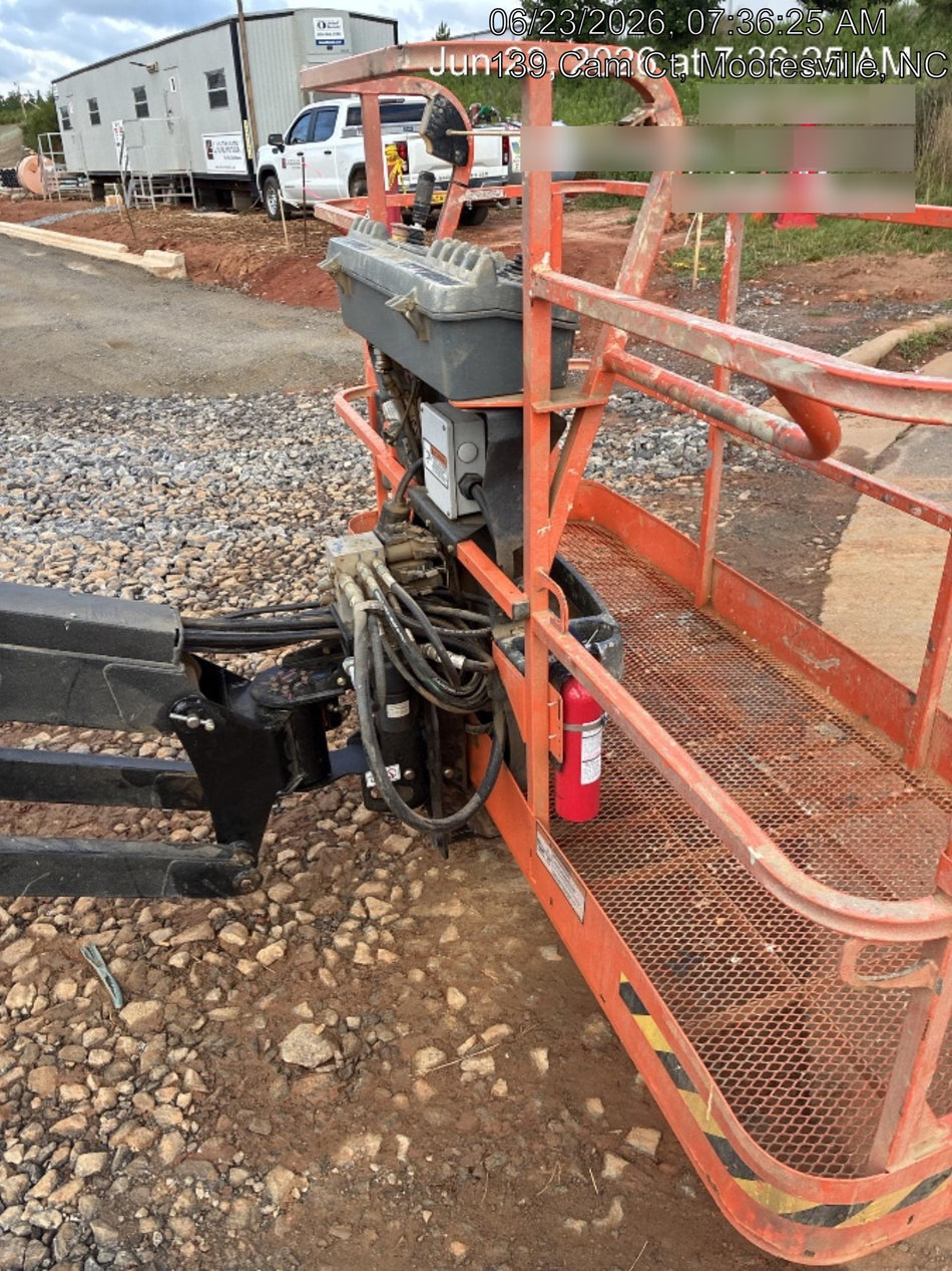 2025 JLG 660SJ