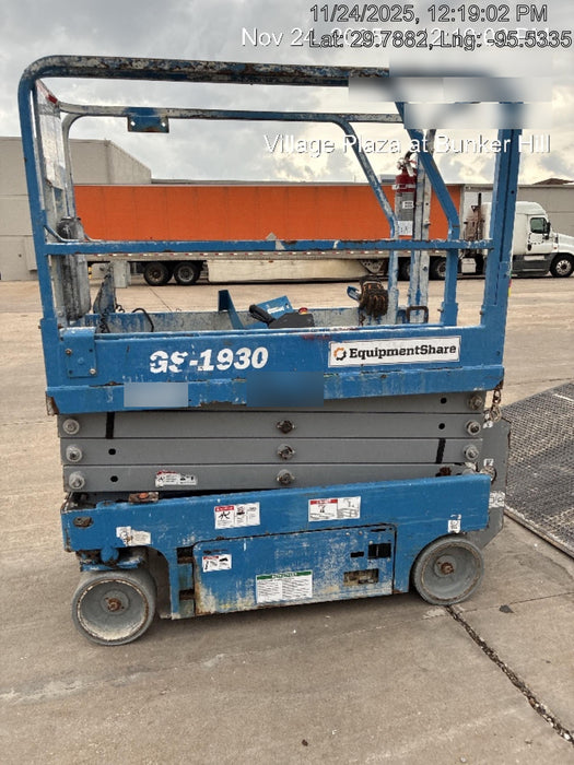 2019 Genie GS-1930 Fixed Rails with Chain Entry