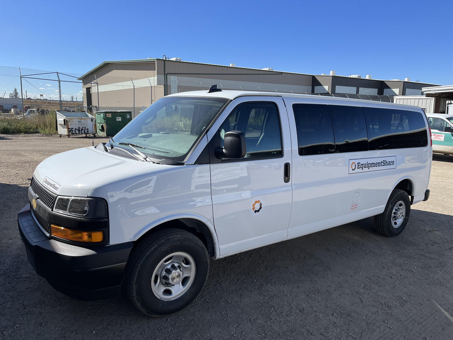2023 CHEVROLET Express Van - Rental