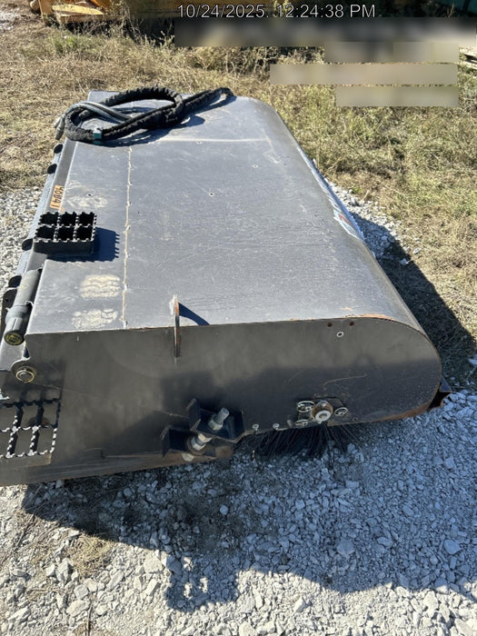 2020 PALADIN Sweepster SB72