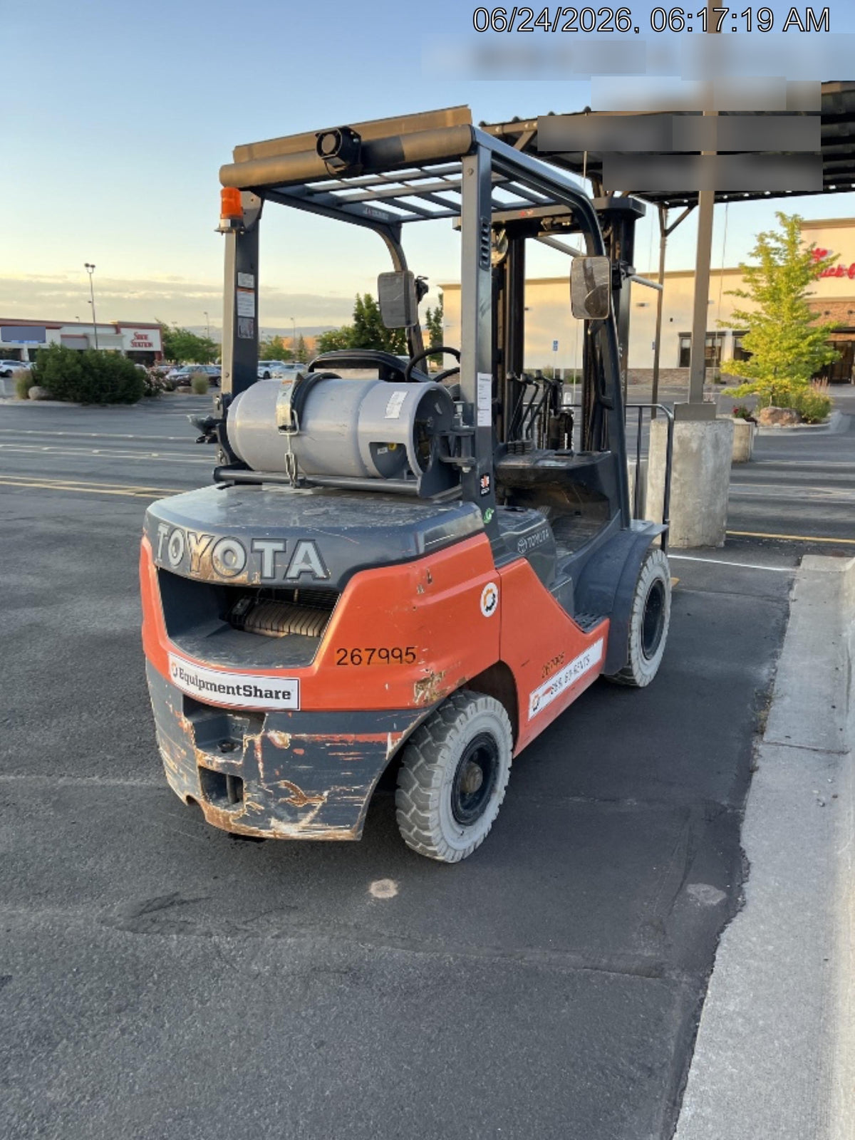 2022 TOYOTA 50-8FGU25