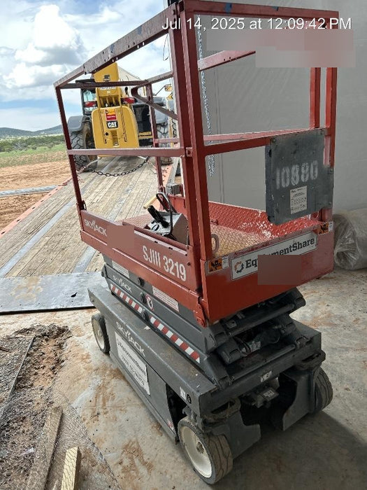 2018 SKYJACK SJIII-3219