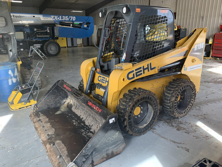2016 GEHL R190