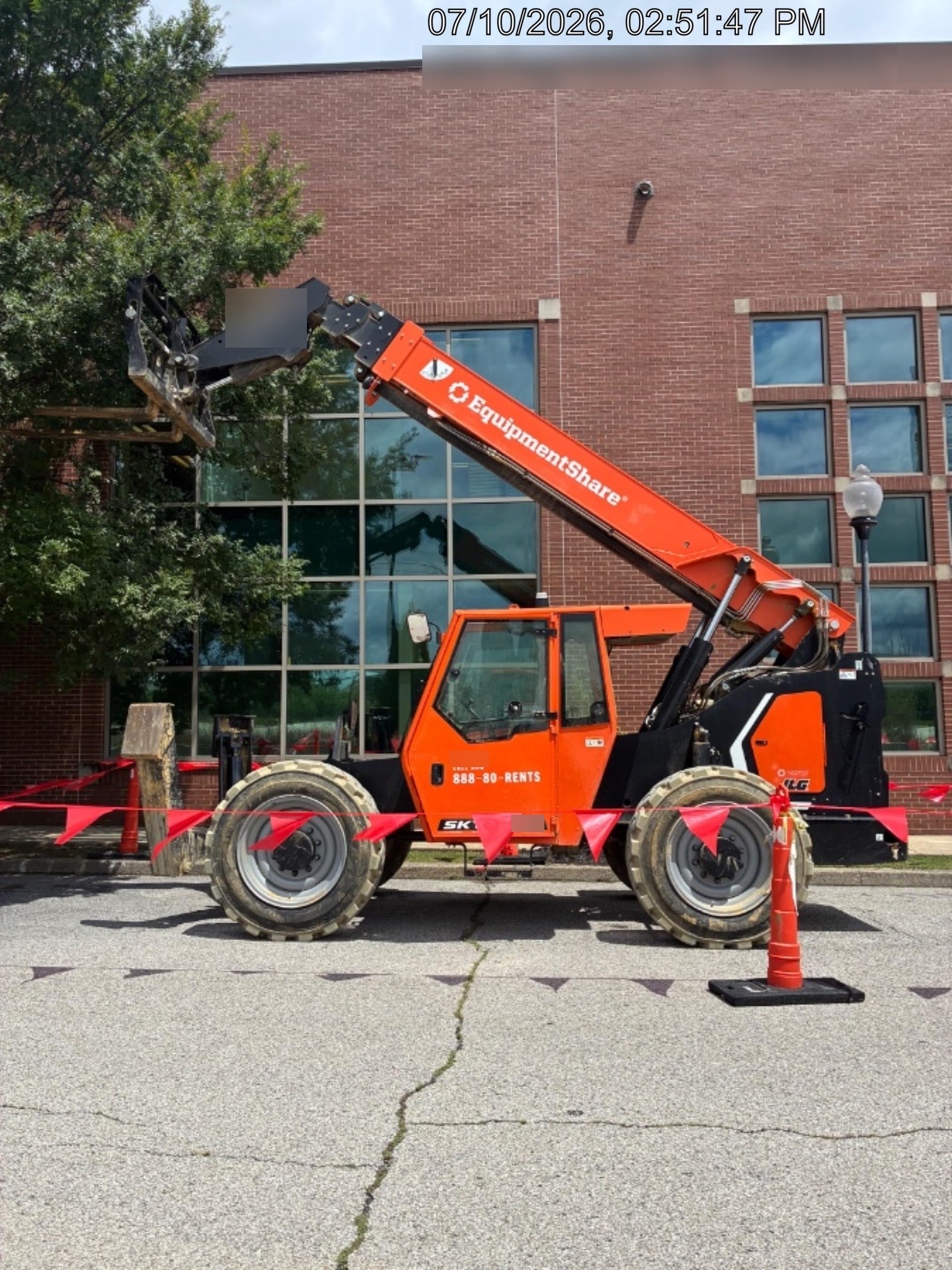 2025 SKYTRAK 10054
