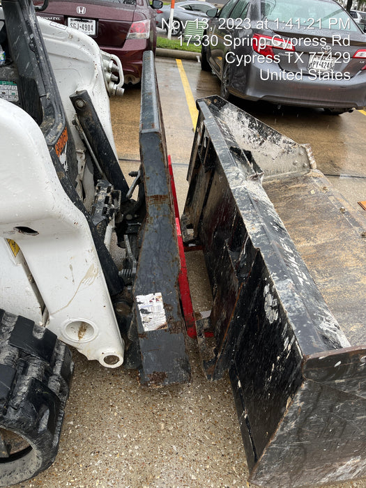 2023 BOBCAT 36" Mini Skid Steer Fork Carriage - Bobcat
