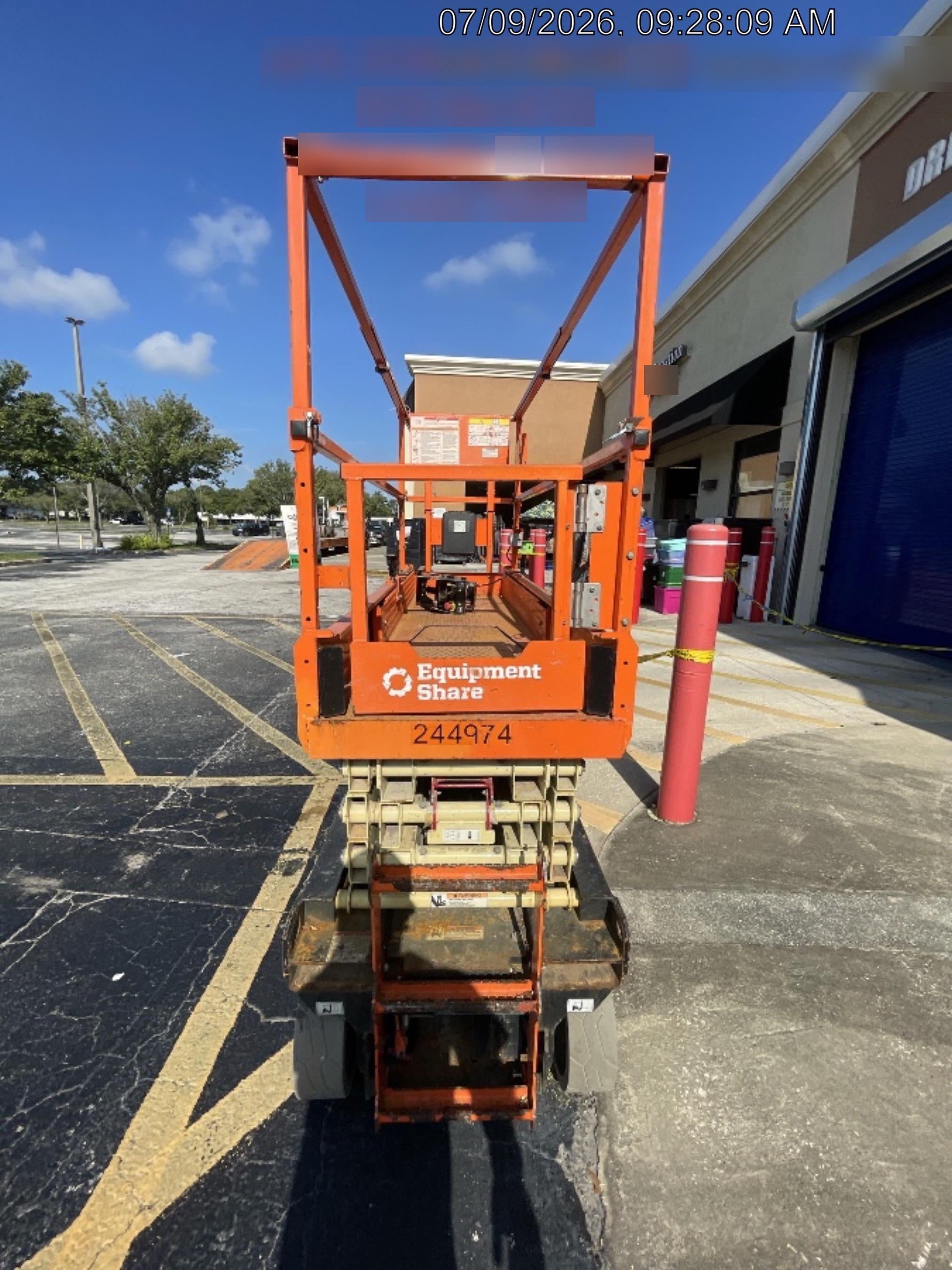 2022 JLG ES2632
