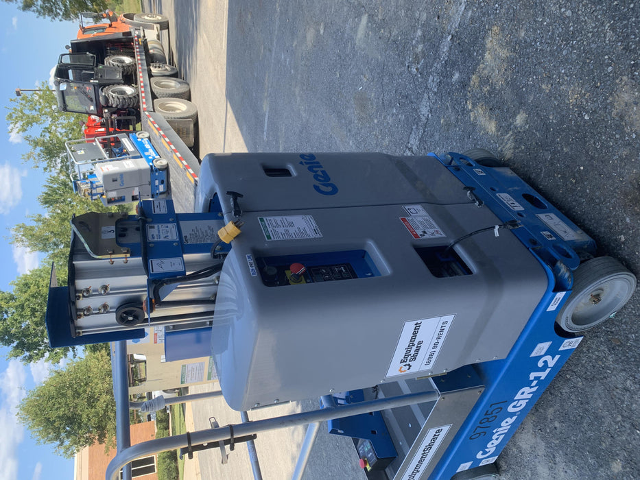 2020 GENIE GR-12