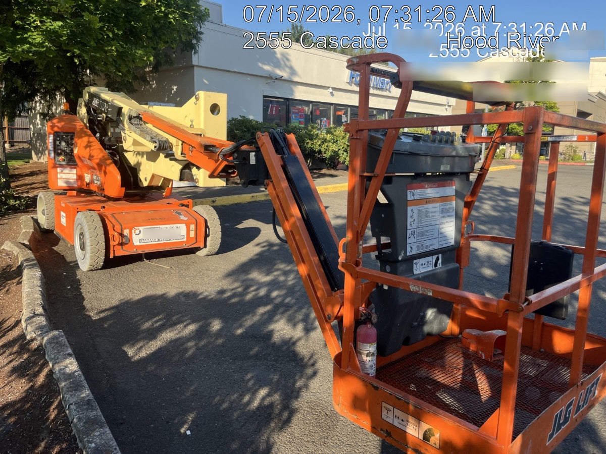 2019 JLG E400AJPN