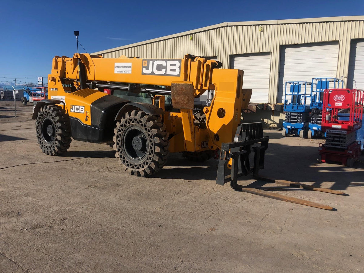 2019 JCB 512-56 JCB 512-56 Enclosed Cab, 109 HP, Solid Tires, Worklights, Beacon, Aux Hydraulics, Lifting Eye w/60" Carriage/60" Forks