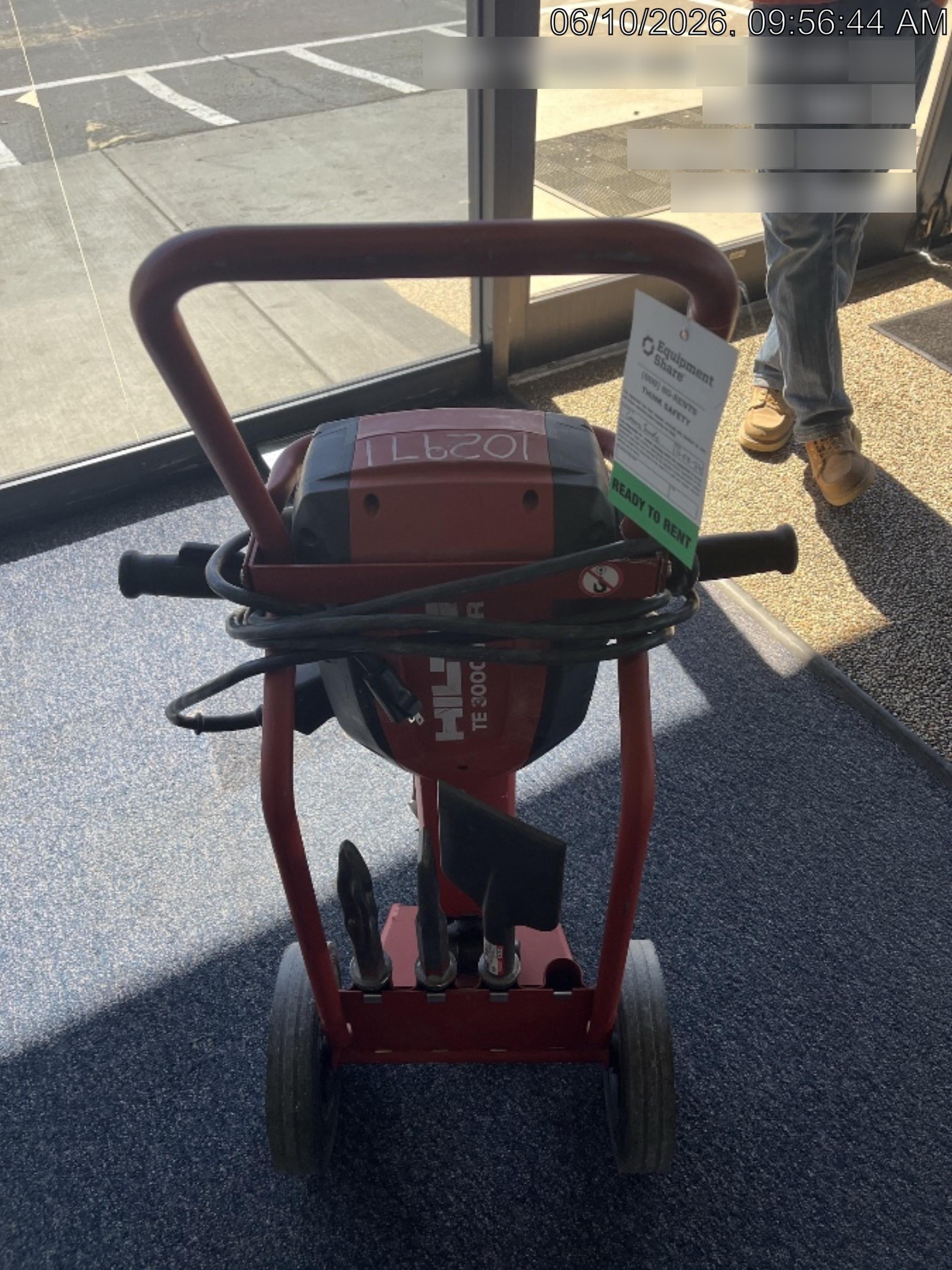 2020 HILTI TE 3000-AVR