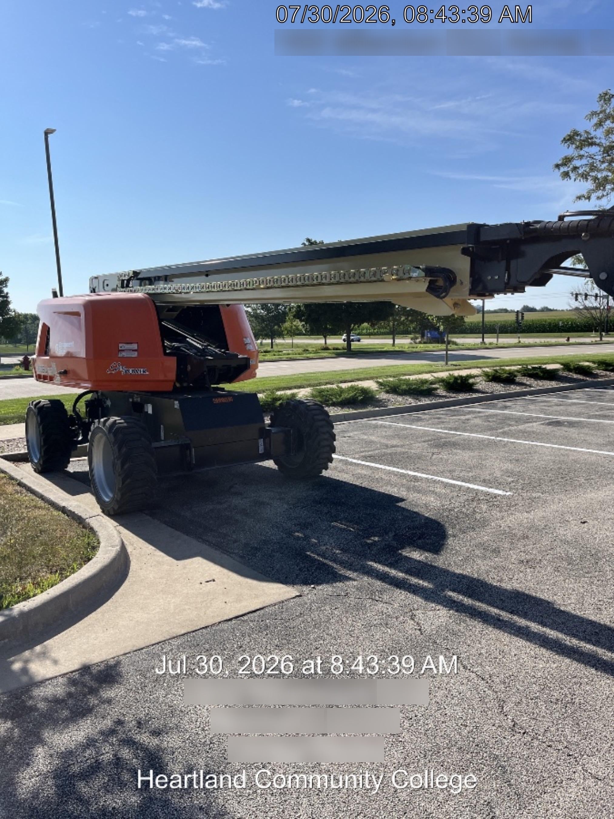 2024 JLG 660SJ