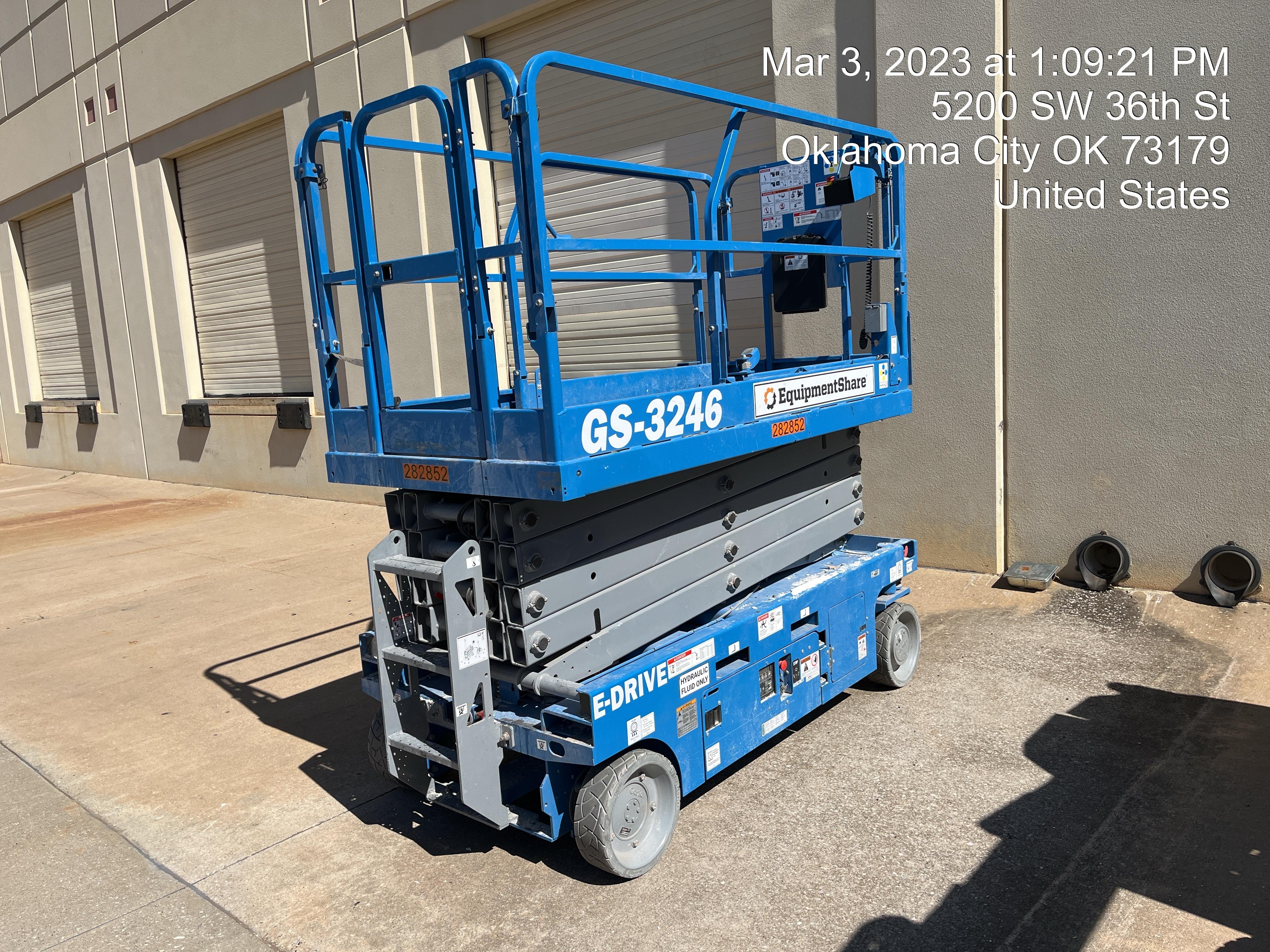 2022 GENIE GS-3246
