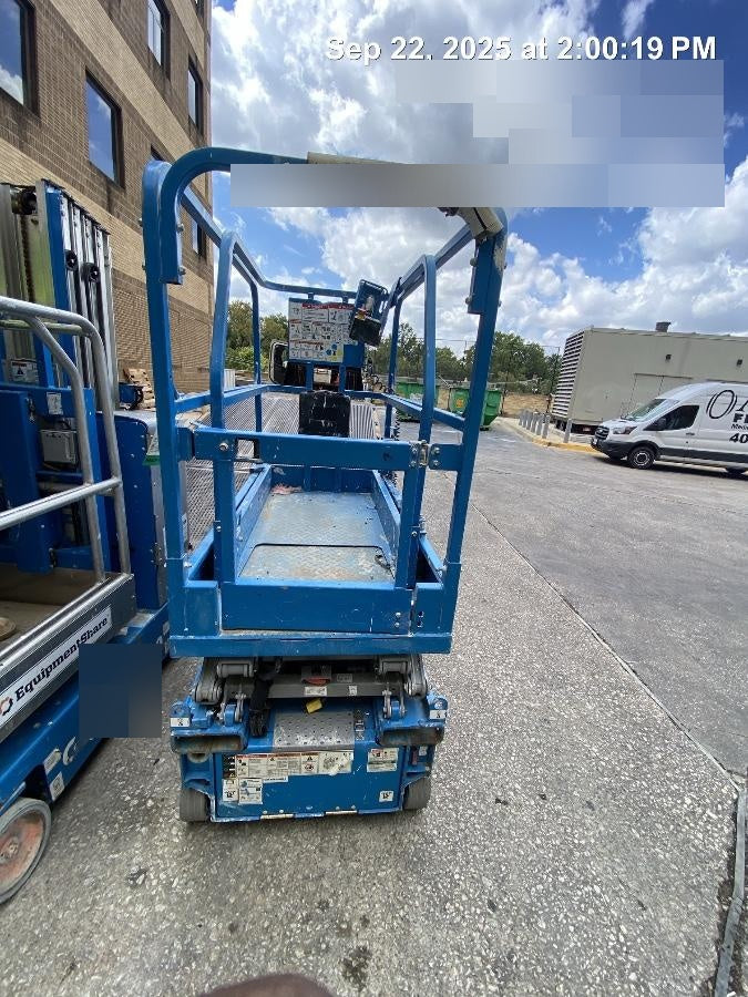 2023 GENIE GS-1432