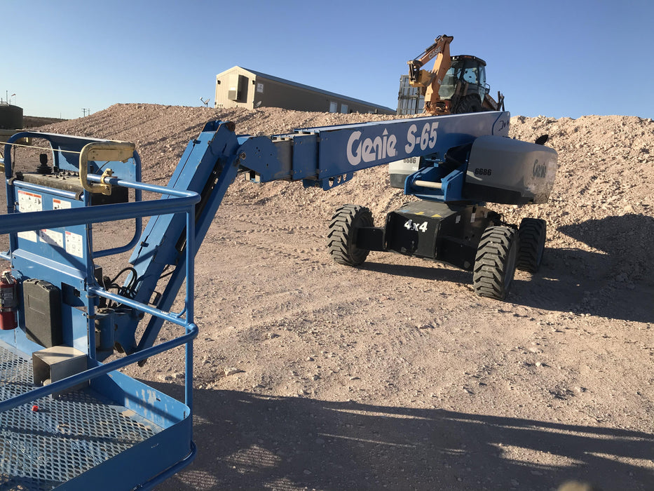 2017 GENIE S-65