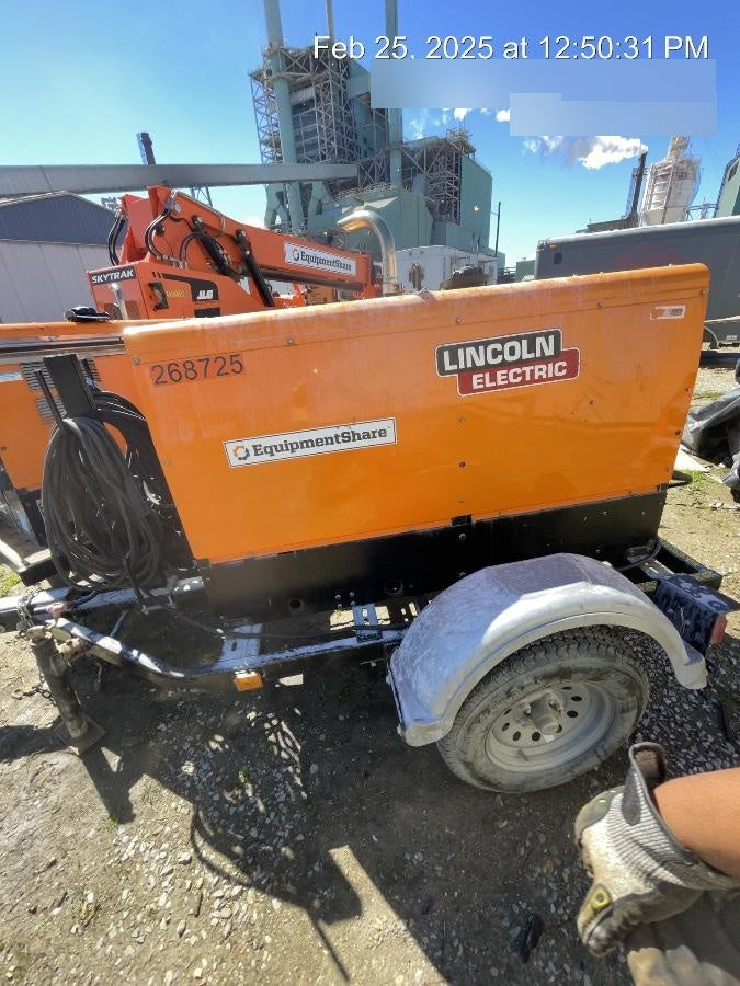 2022 Lincoln Electric LE400 Kubota V1505, Trlr, Cable Rack, Light Kit, ES Decals, T3