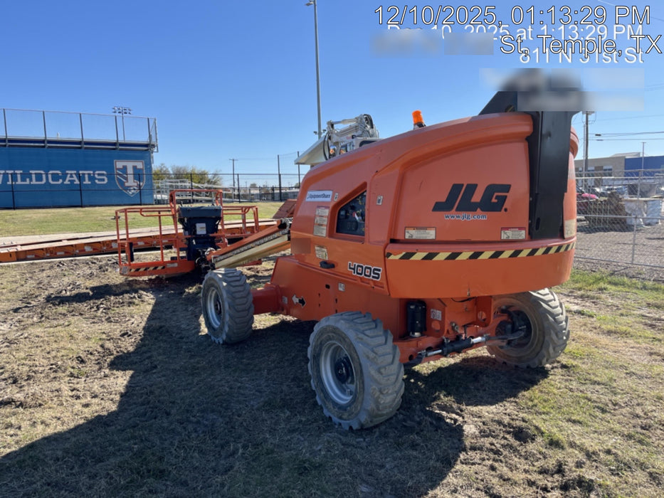 2021 JLG 400S