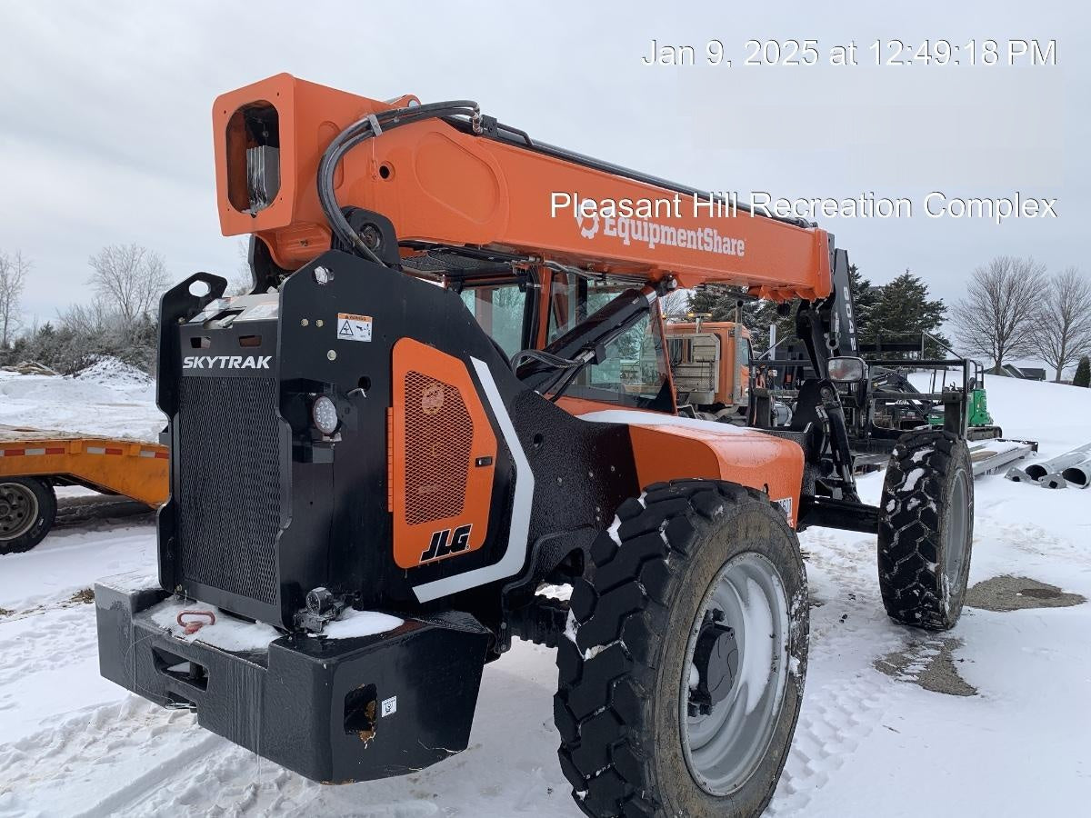 2024 SKYTRAK 8042