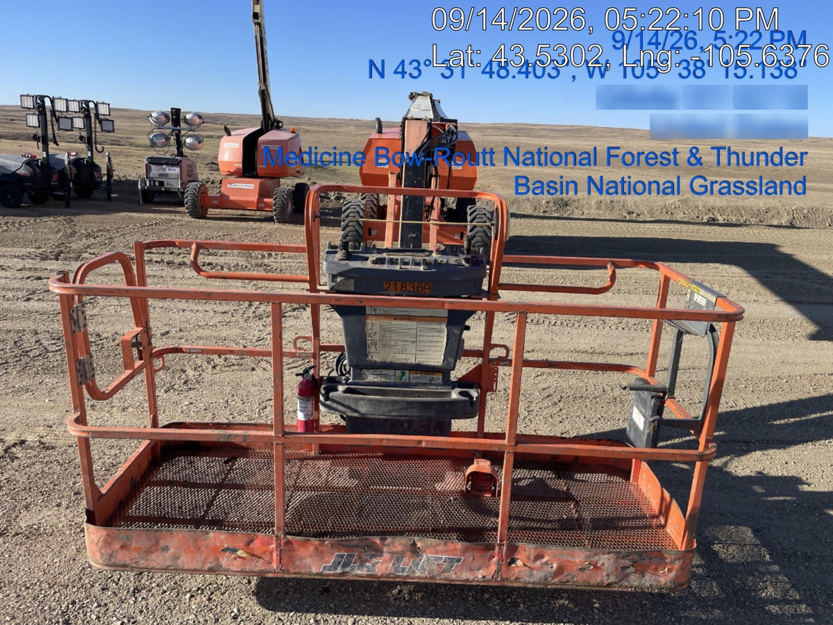 2022 JLG 860SJ