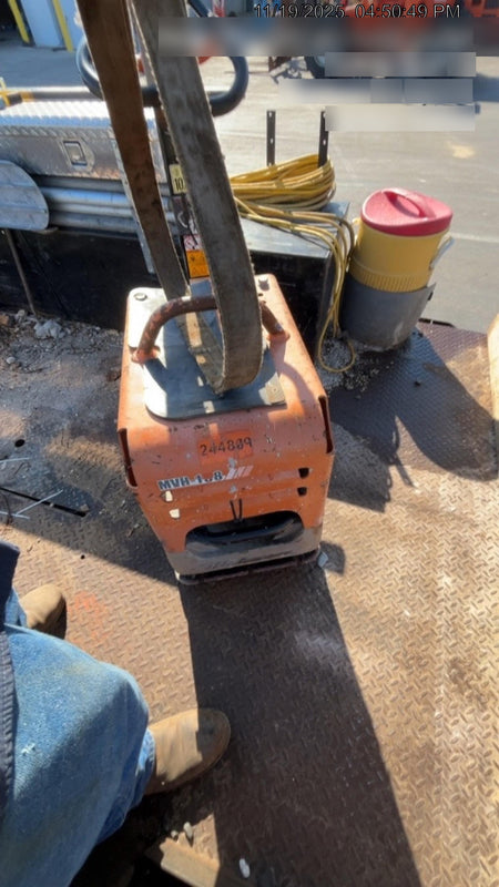 2022 Multiquip MVH158 Honda GX200, 17" Plate, Gas