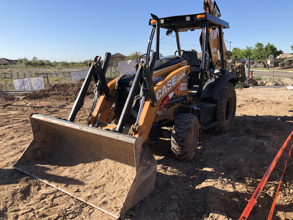 2019 Case 580N EP Canopy, 4WD, 1-Way Aux Hydraulics, Pilot Controls, Ride Control and Loader Aux Hydraulics, 900 LB. Front CWT, 82" HD LONG LIP (1 CU. YD.) W/BOCE AND LIFT EYES, FLIP OVER/STABILIZER PADS COMB