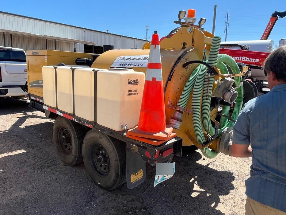 2021 Vac-Tron LP573XDT 500 Gallon Debris Tank w/ Hydraulic Tilt, two (2) 100 Gallon Water Tanks, Low Profile Torsion Axles (12,000 GVWR)