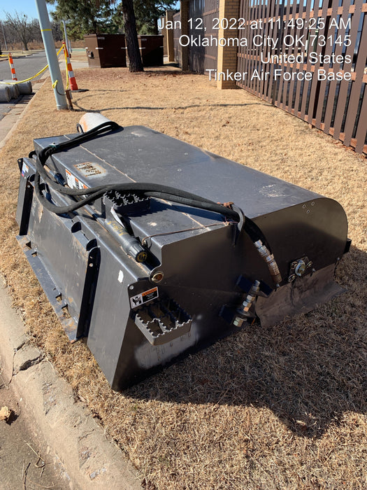 2021 PALADIN Sweepster SB72