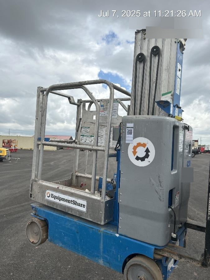 2018 GENIE GR-20
