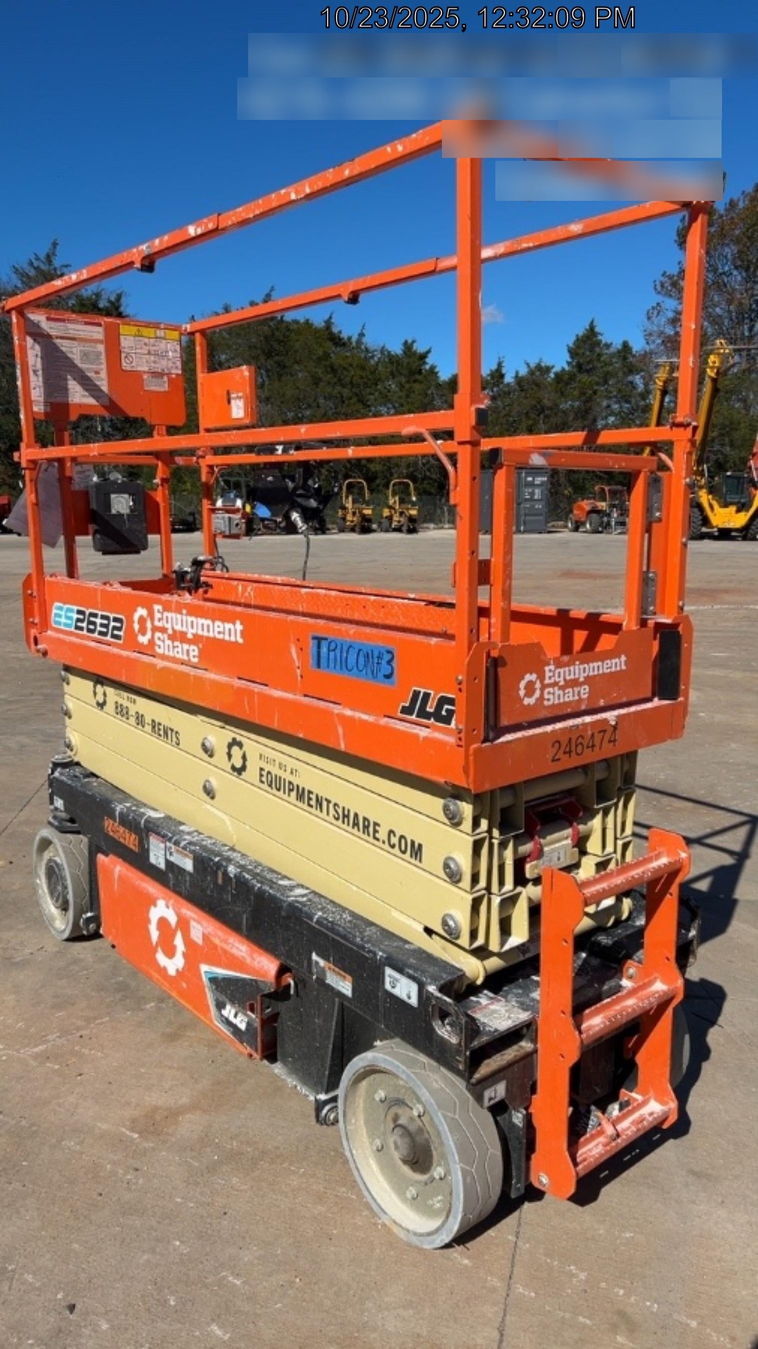 2022 JLG ES2632