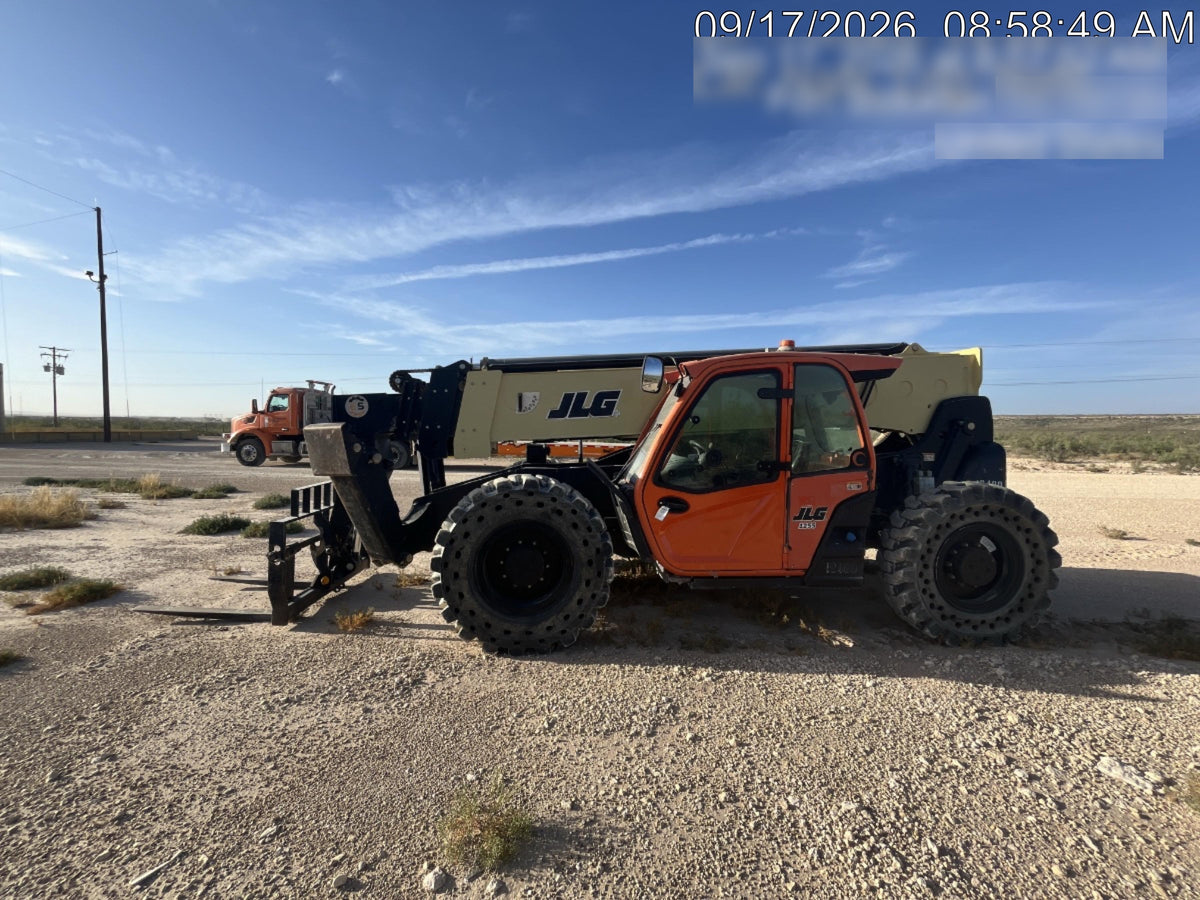 2019 JLG 1255