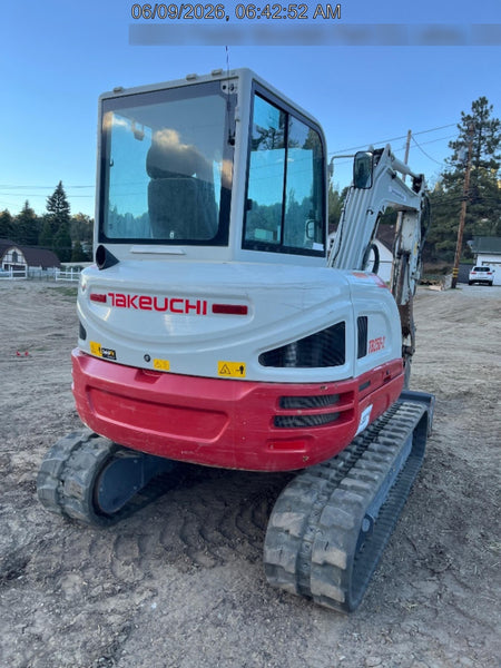 2024 TAKEUCHI TB250-2CR