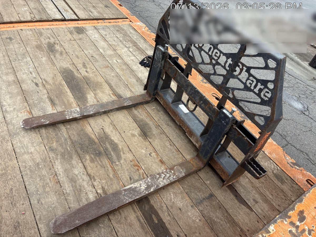 2020 PALADIN 72" Skid Steer Forks