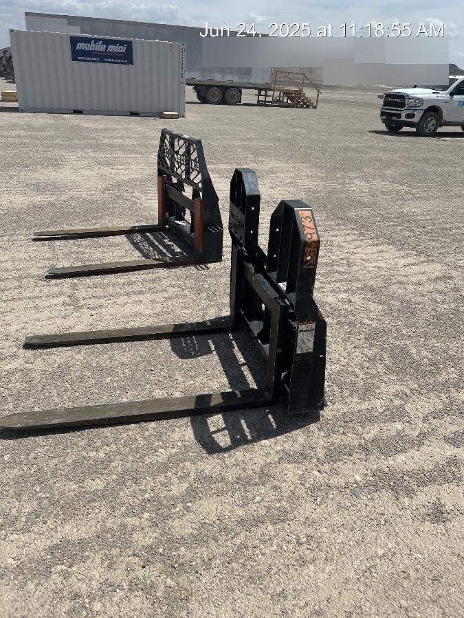 2023 PALADIN 48" Pallet Forks - Paladin