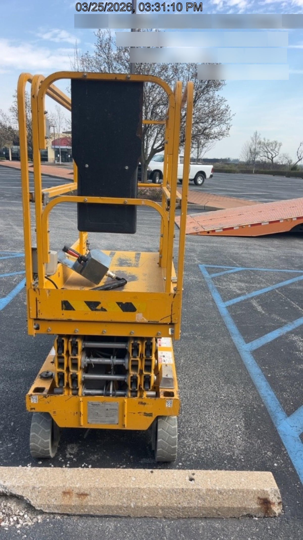2017 Haulotte Optimum 1931E Haulotte 19' Scissor Lift
