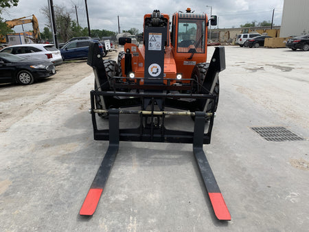 2021 JLG 12054