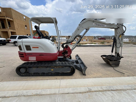 2023 TAKEUCHI TB250-2R