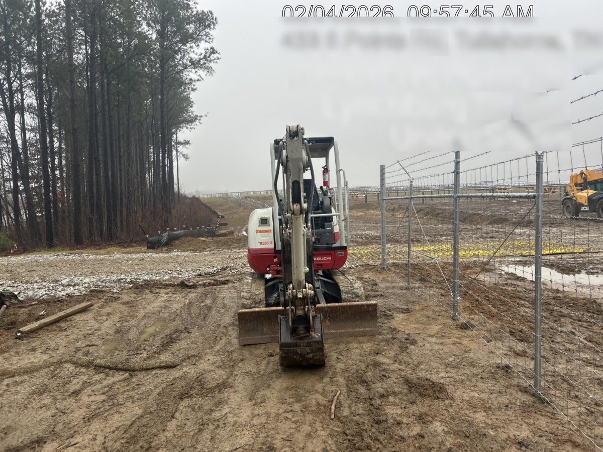 2022 TAKEUCHI TB235-2R