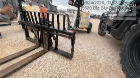 2019 JCB 512-56 Cab/Heat/Air, 109 HP, Solid Tires, STD Worklight, Beacon, Aux Hydraulics, Lifting Eye, Back up Alarm w/66" Carriage/60" Forks