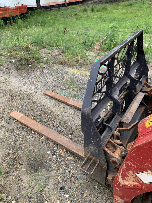 2020 PALADIN 48" Pallet Forks - Paladin