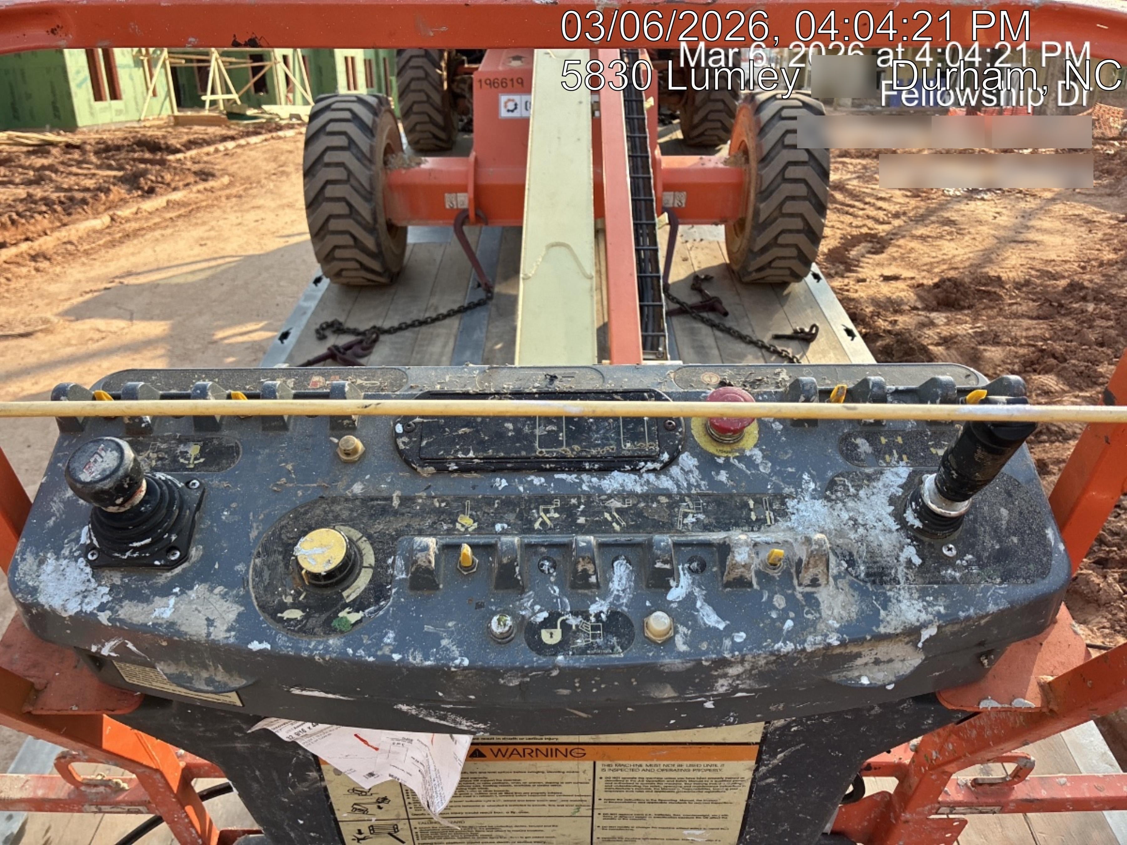 2021 JLG 400S