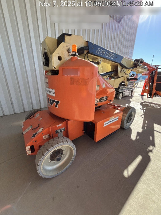 2019 JLG E400AJPN