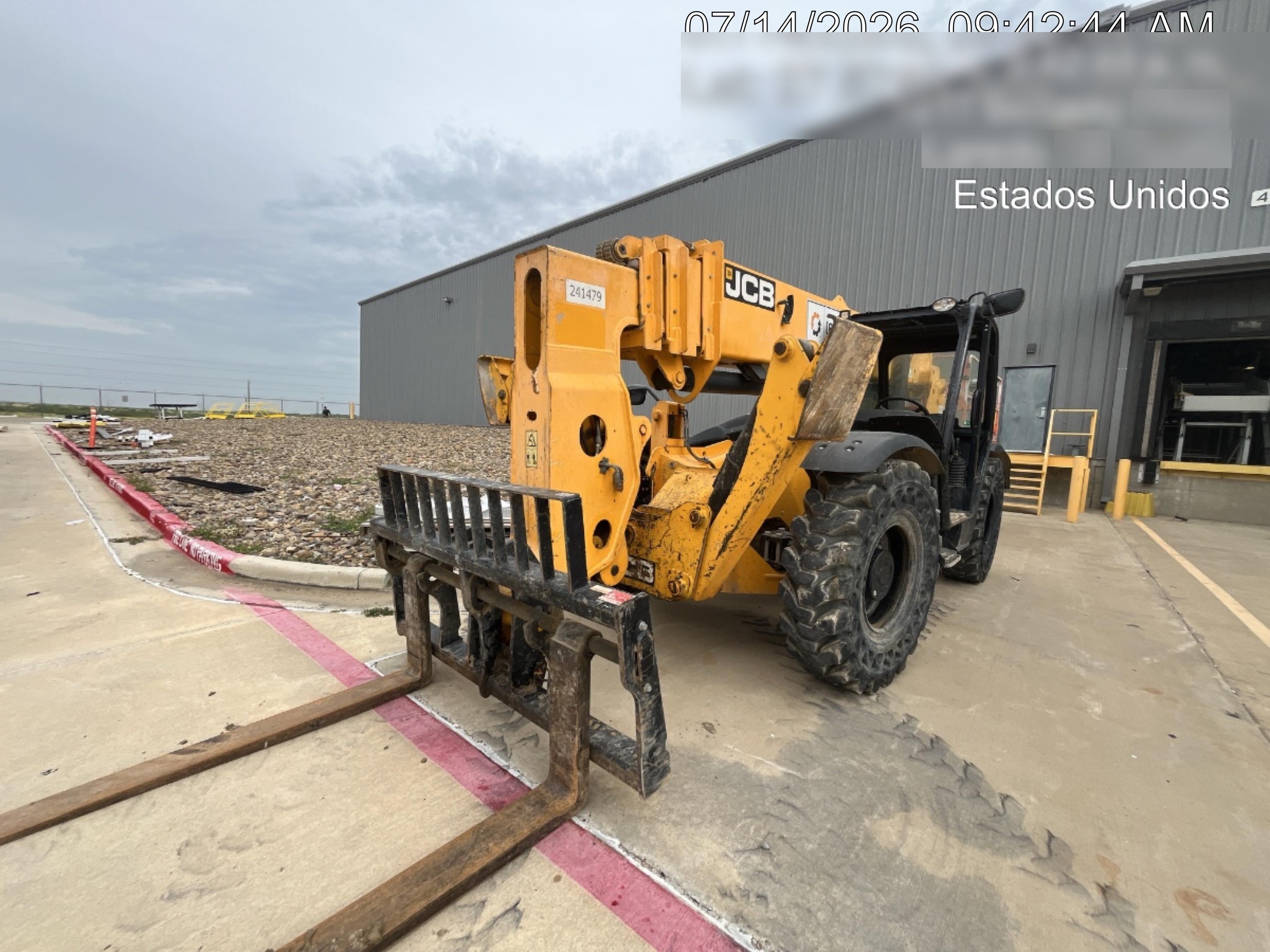 2022 JCB 510-56