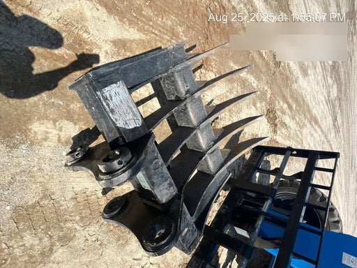 2024 FLECO FL16882 - 48" Excavator Root Rake