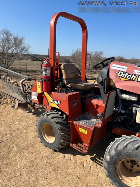 2019 DITCH WITCH RT45A