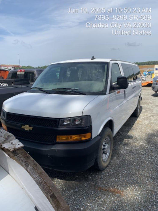 2023 CHEVROLET Express Van - Rental